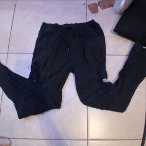 Wrangler Black Fabric with Logo Patch Cargo Pants